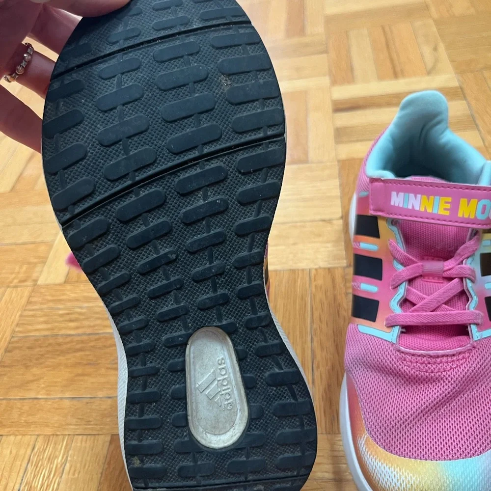 adidas Disney Minnie Mouse  Sneakers - Picture 2 of 4